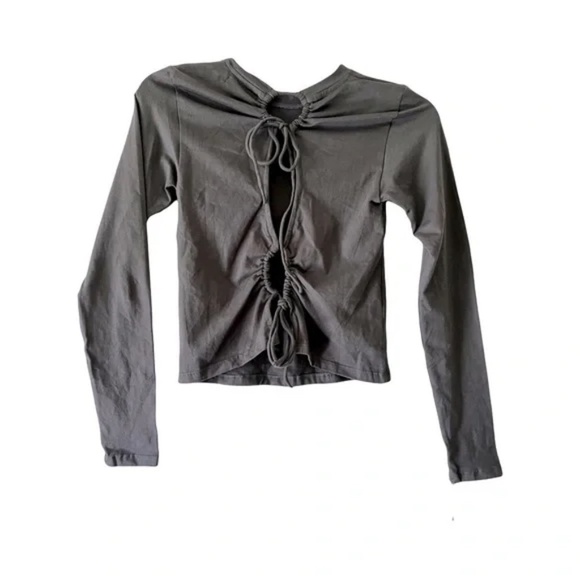 Motel Rocks | New Black Suratmi Long Sleeve Open Back Cropped Top, Small - Picture 2 of 9